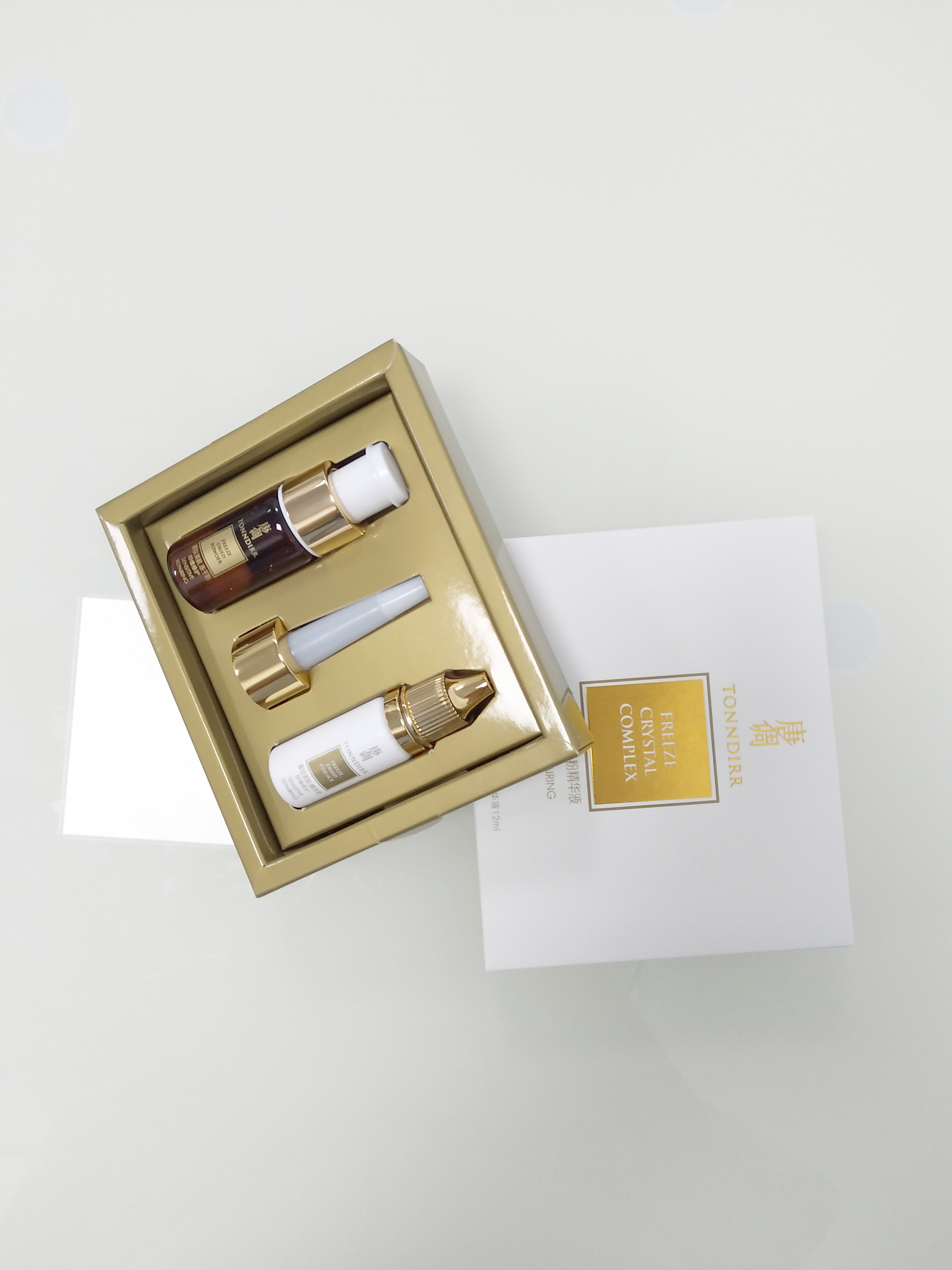 修复红血丝敏感肌精华液排行榜,修复敏感肌肤红血丝精华油