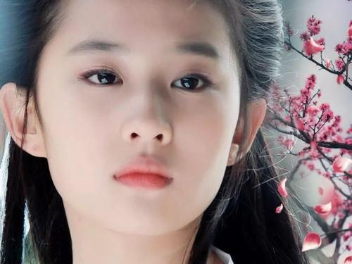 有这四种眼型的女生颜值肯定不低,桃花眼的女人眼型