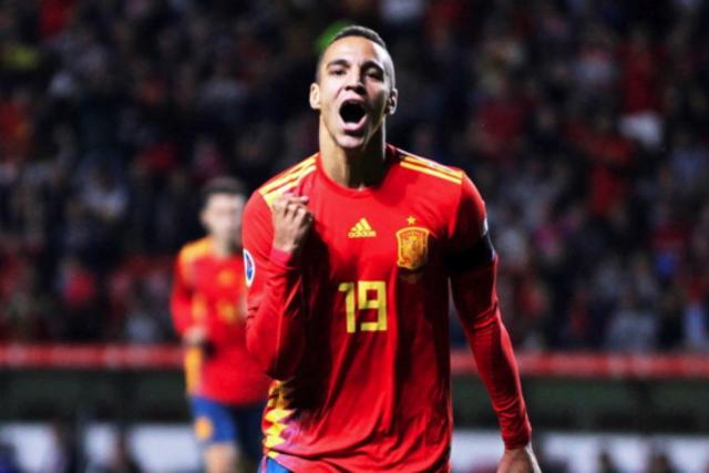 不是球星变少了，而是固定的战术体系，导致球员的风格趋向一致