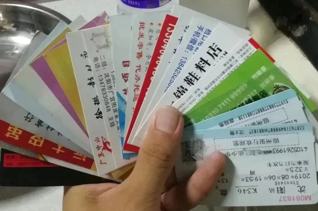 郑州90后男孩创业成功案例,郑州90后男孩创业干修鞋