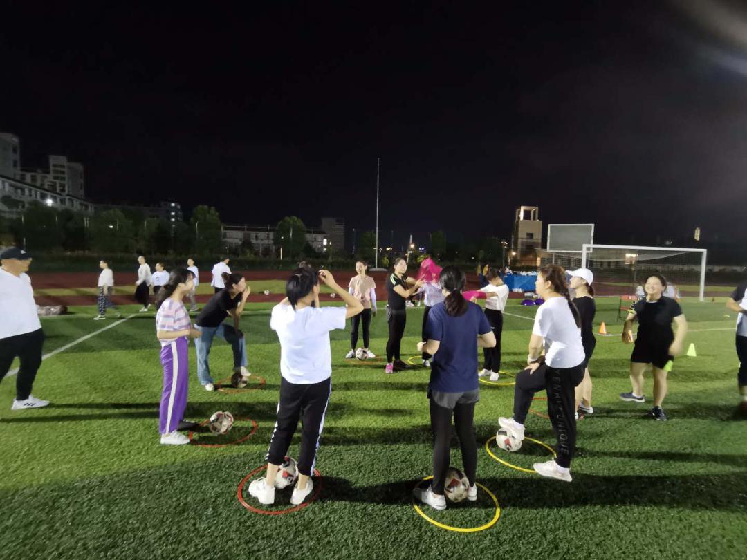 悦动足球、“足”够快乐——福鼎市2020年全市校园足球教练员培训（幼儿园专场）第6天