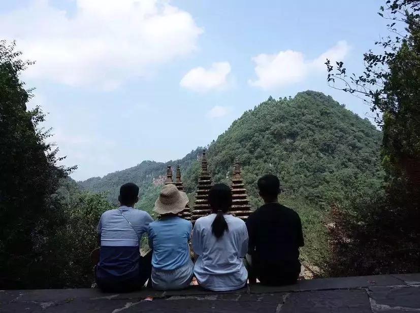 成都出发4天漫游攻略,成都出发10天自由行攻略