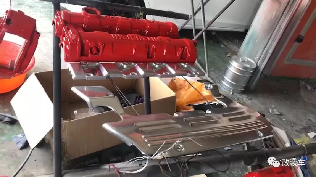 花二十几万买辆代步车,花20万去翻新一台20年的老车