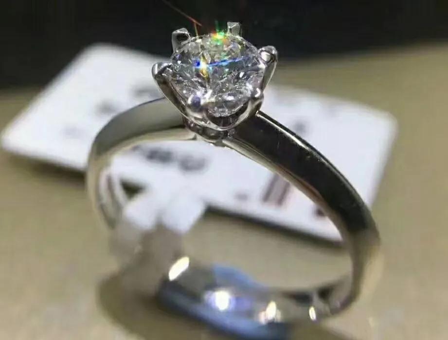 锆石和钻石的区别肉眼能看出来吗,锆石莫桑钻和钻石能用肉眼看出来