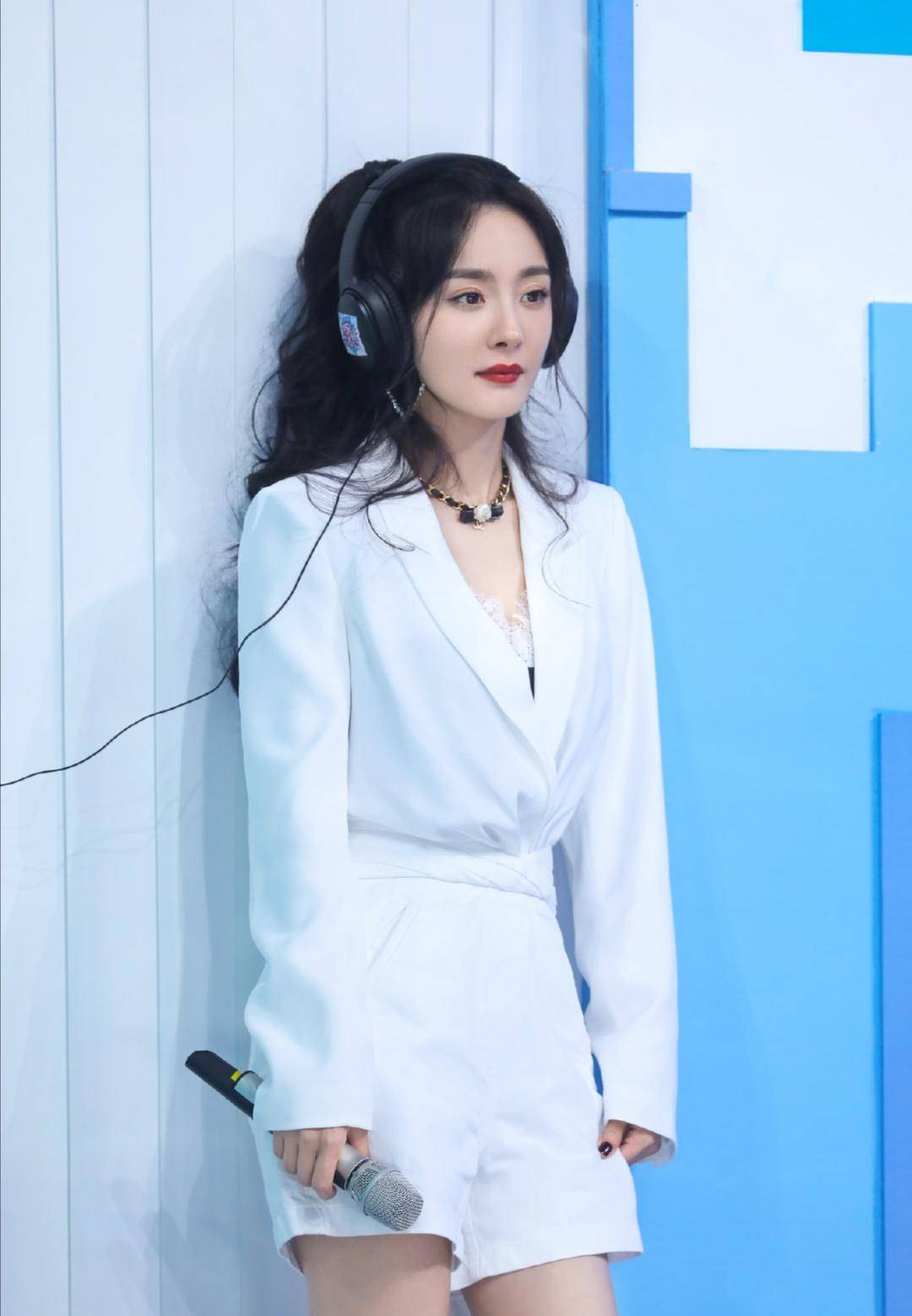 瑗胯鎬庝箞绌挎墠鑳芥樉寰椾笉鍍忓崠淇濋櫓,瑗胯鎬庝箞绌挎墠涓嶄細鍍忔槸鍗栦繚闄╃殑