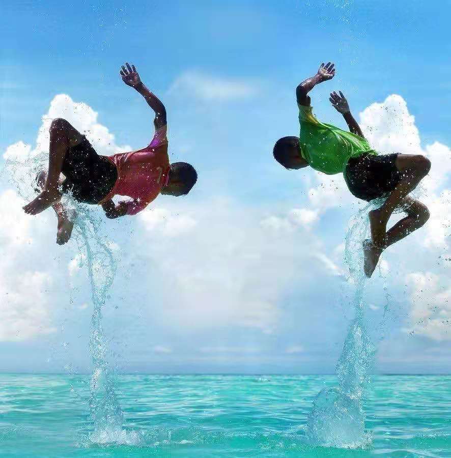 与君初相识犹似故人归朗读,与君初相识犹似故人归下句