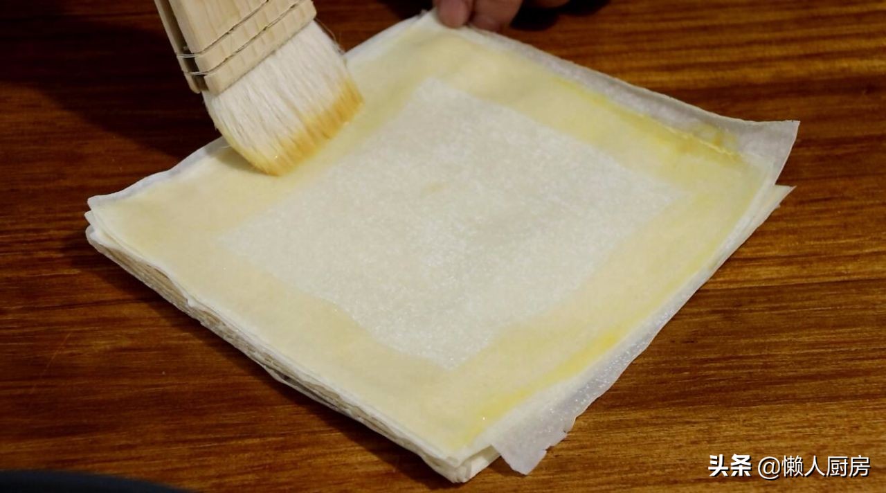 春卷这样做外脆里嫩咬一口满嘴香,春天春卷