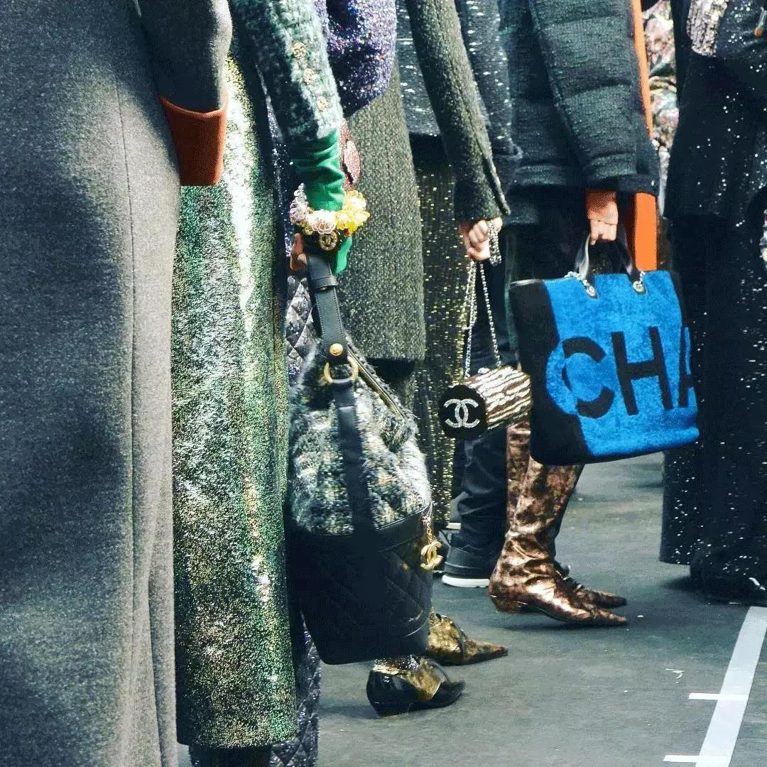 karllagerfeld是什么风格,karllagerfeld卡尔老佛爷男装