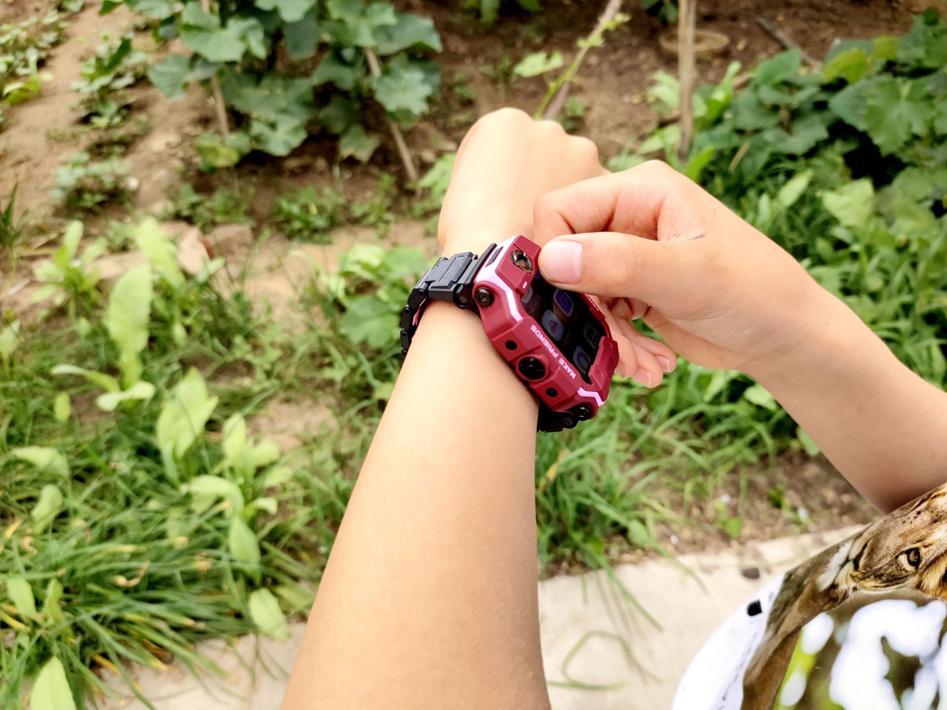 小天才电话手表z6巅峰版成长瞬间,小天才电话手表z六巅峰版评测