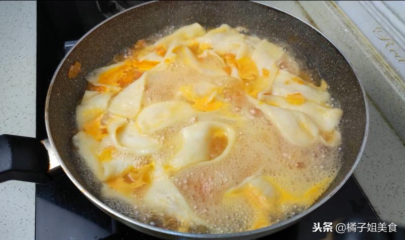 手工面做面条简单又好吃的方法,手擀面自己在家做面条的方法