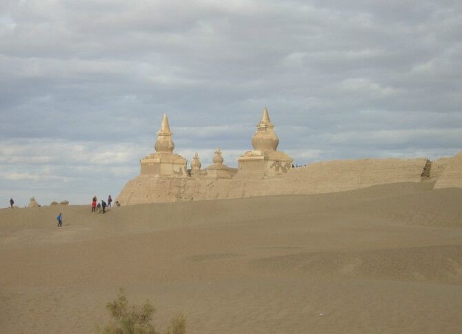 成都到额济纳旗五日游,南京到额济纳旗旅游攻略