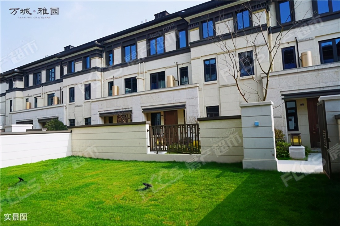 万城雅园小洋房,万城雅园110平