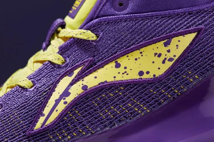 实战新语|高挂在湖人主场的24号球衣，飘向篮球的最高殿堂