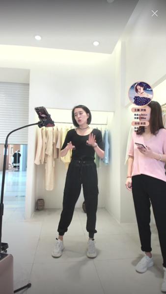 一天卖七千件的真实经历,一天卖三万件衣服