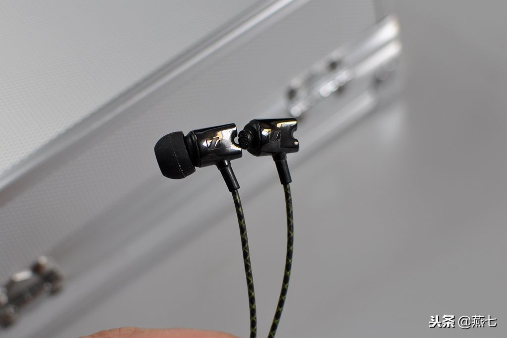 森海塞尔ie800s和ie600音质对比,森海塞尔ie800和ie800s有什么区别