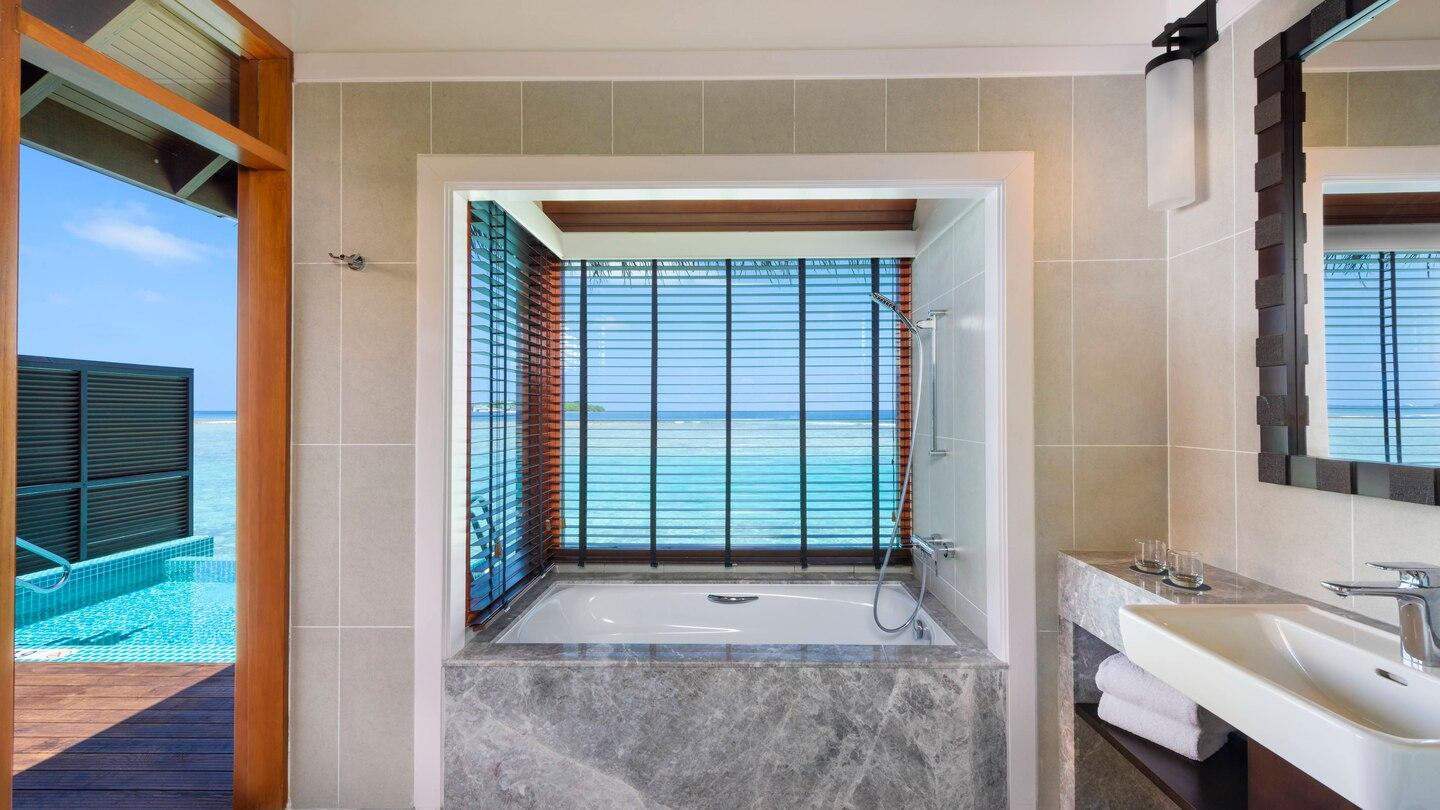 马尔代夫一价全包岛满月岛,马代满月岛浮潜怎么样