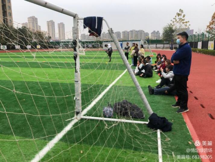 新郑市龙湖镇智慧城小学足球,新郑市校园足球比赛