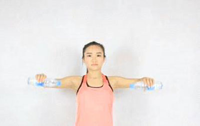 圆肩特别严重怎么办,圆肩怎么改善最有效的方法