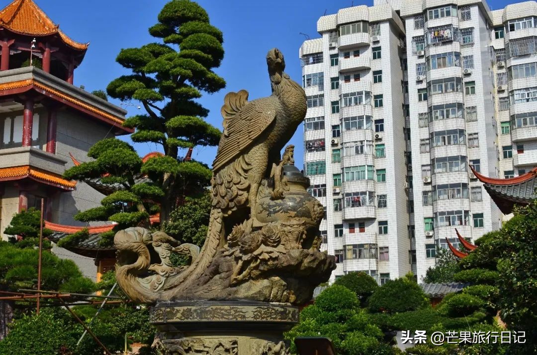 广西“布达拉宫”，据说台湾富商花30亿，用8000工人才建成