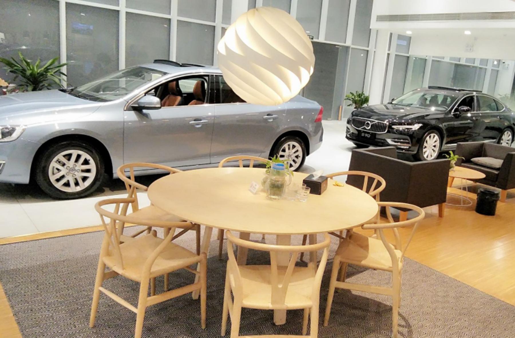 销售员试驾沃尔沃,老司机试驾沃尔沃