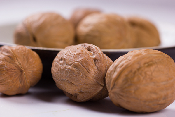 13岁男孩喝牛奶增高失败，医生明确这两个才是“助长剂”