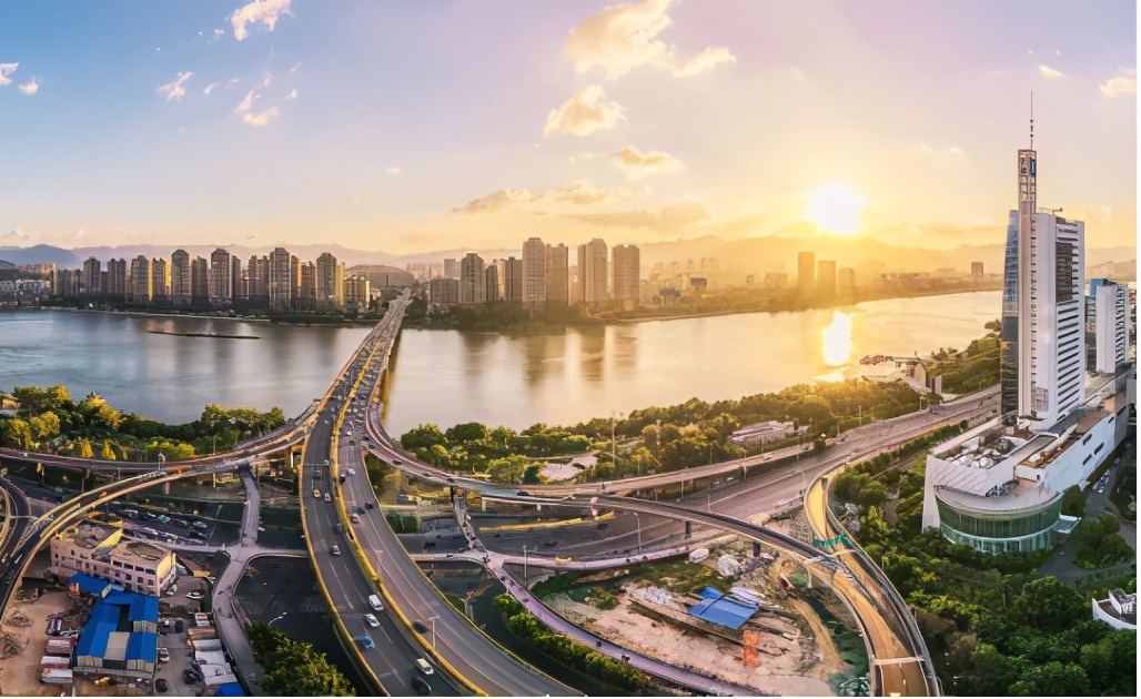 gdp破万亿的城市房价,gdp破万亿的城市2020