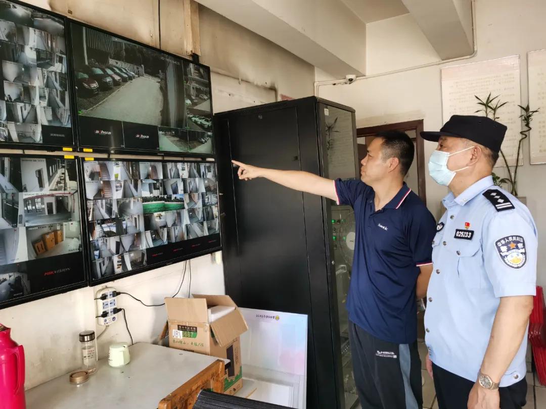 【我为群众办实事】开学“大片”，他们怎会缺席！