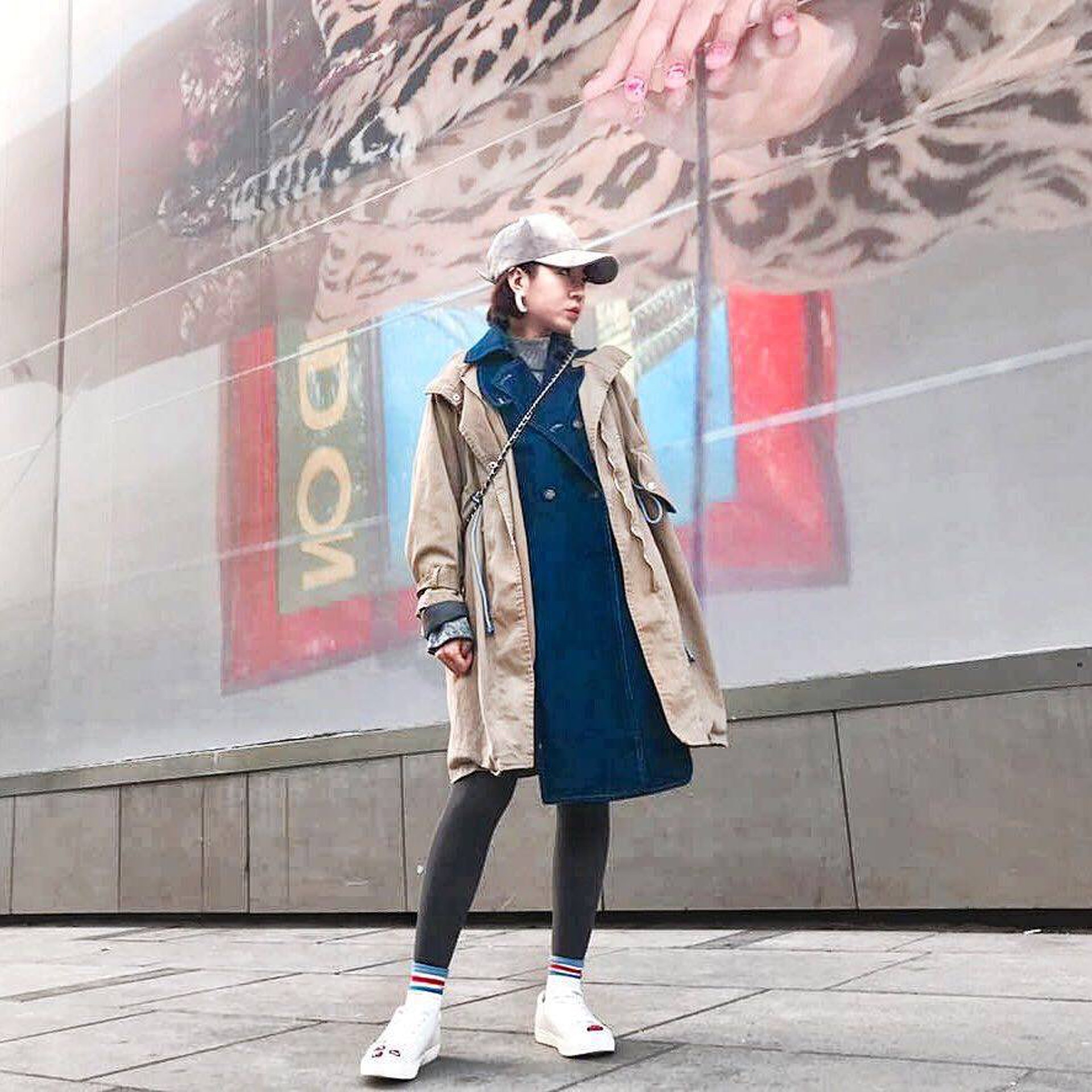 阿sa蔡卓妍高腰半身裙,蔡卓妍机场同款鞋子