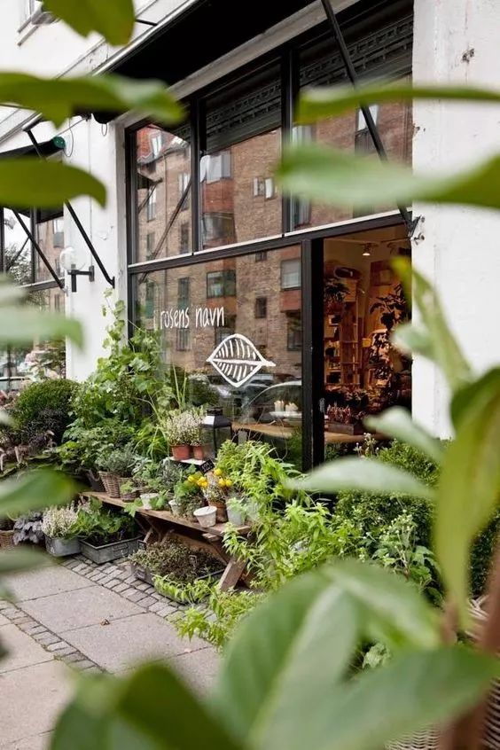 花店如何选址和经营,花店如何选址1分钟帮你搞定