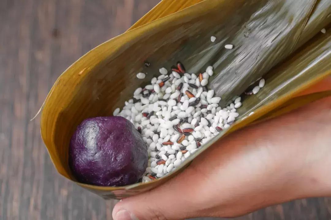 粽子吃不完怎么做才好吃,水晶粽子怎么做超级简单又好吃