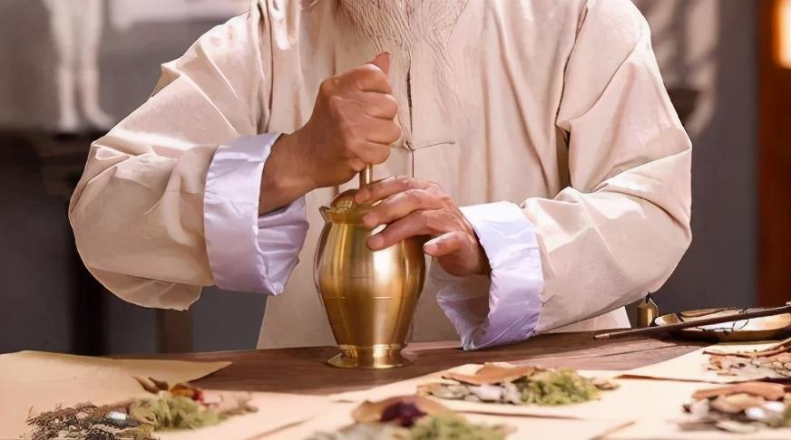 泻肝火补肾阴的中成药,泻肝火经方