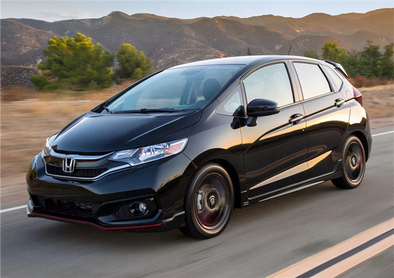 三代飞度冷启动异响怎么彻底解决,飞度开起来仪表台异响什么原因