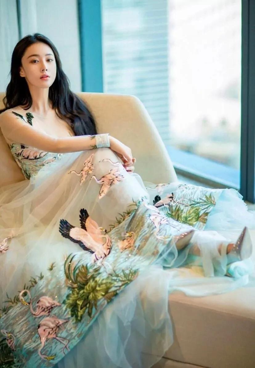 “最美军嫂”张馨予的感情史,军嫂明星张馨予