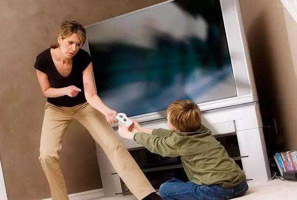 惩罚孩子的7条原则,惩罚孩子直接后果和消极后果