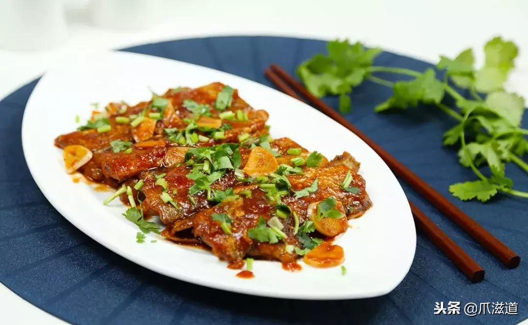 带鱼这样做又香又酥脆,带鱼怎么做不腥气好吃