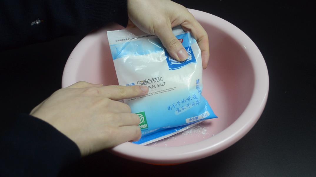 家里的毛巾很脏到底该怎么处理呢,毛巾天天洗怎么干