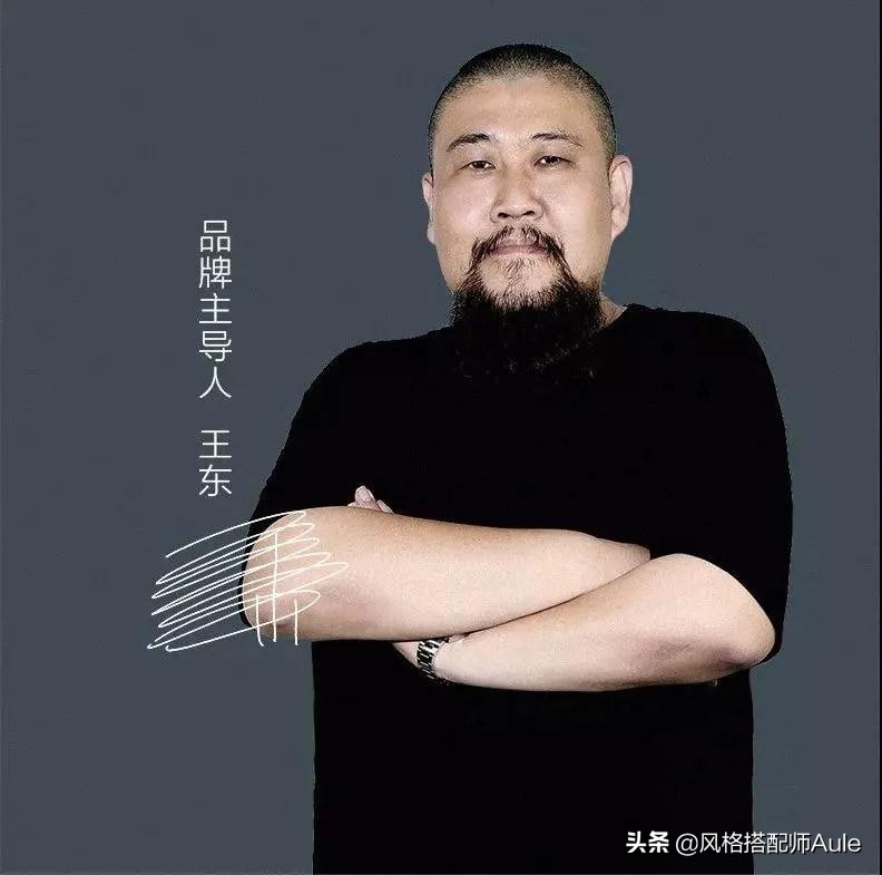 fila艺术家跑步鞋,fila设计师签名款