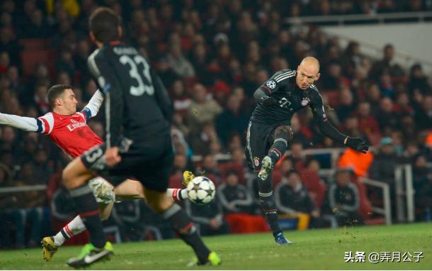 小飞侠罗本无解内切秀,防不住罗本十大动作