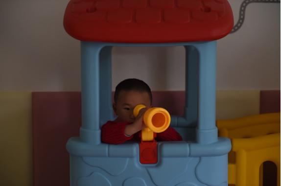 村里的男人都出去打工了电视剧,村里的男人们都外出打工了