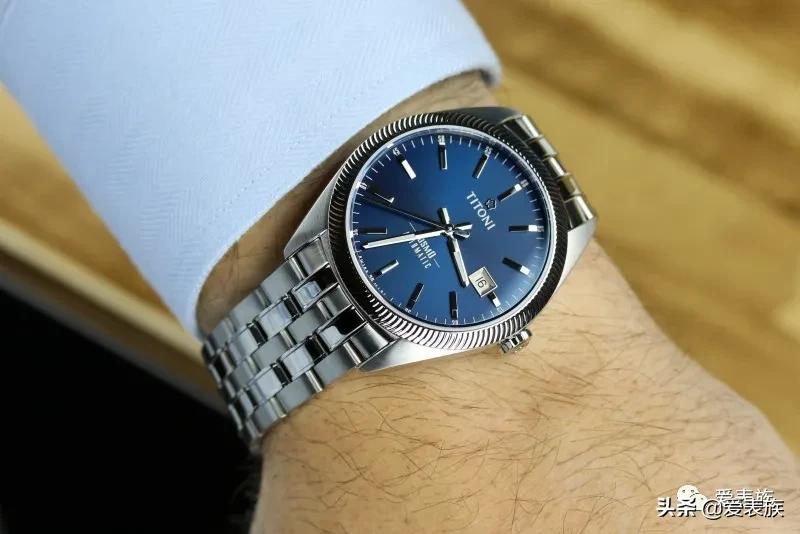 姊呰姳cosmo绯诲垪,姊呰姳cosmoking瀹囧畽绯诲垪