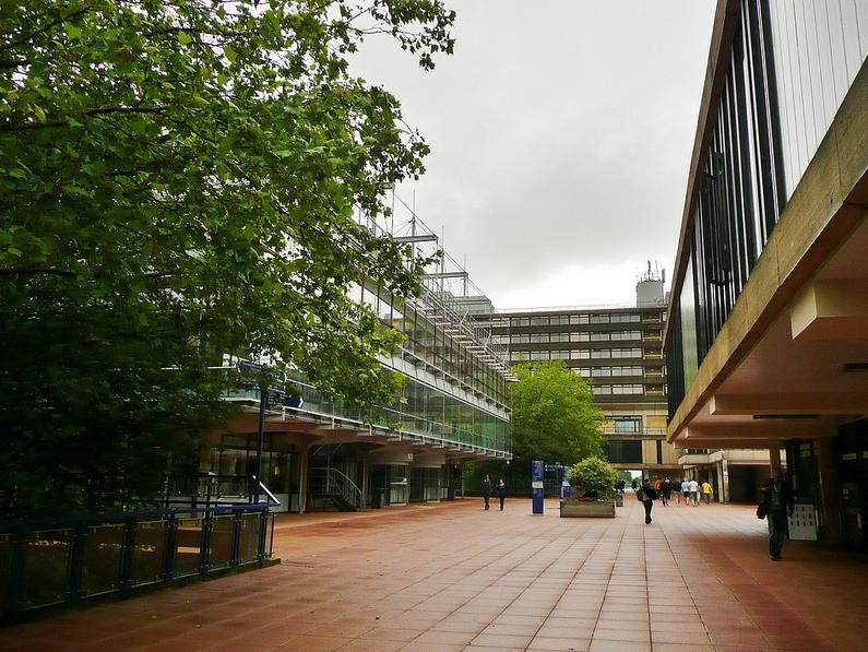 英国要越早申请越好吗,2021年办理英国签证需要什么材料