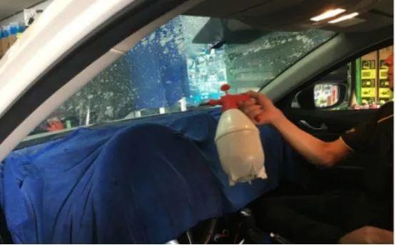 如何正确挑选车膜,劣质车膜