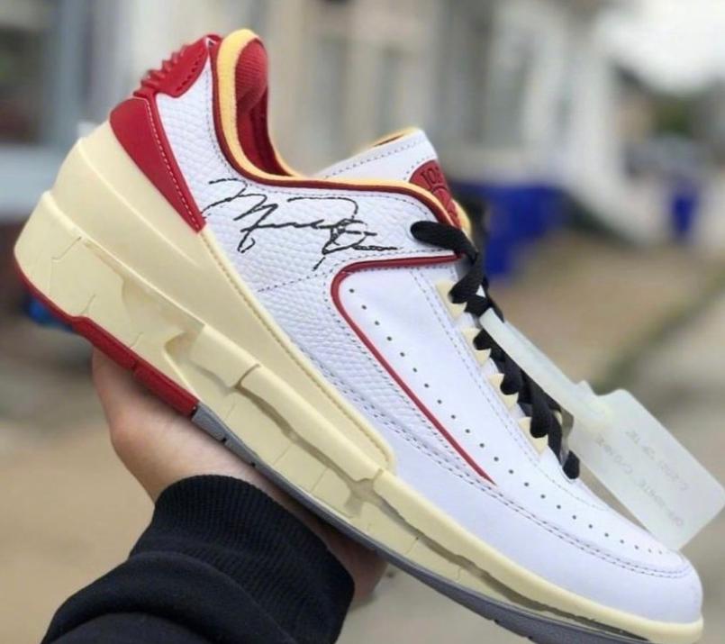 耐克ajvs阿迪达斯椰子,耐克与乔丹联名鞋aj