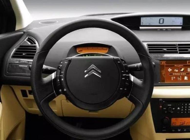 标致3008试驾评测,试驾新款标致3008视频