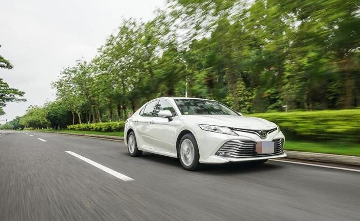 六代凯美瑞换八代凯美瑞,六代凯美瑞和八代凯美瑞区别