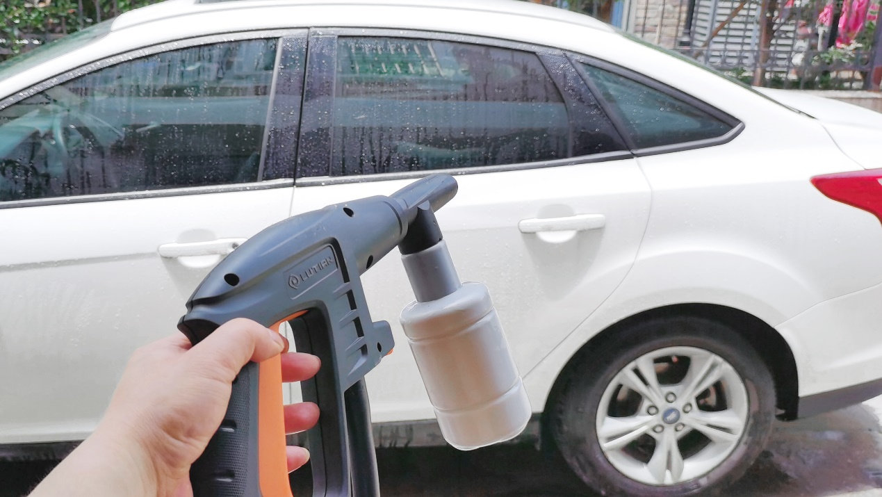 绿田高压洗车机使用教程,绿田lutian1700w洗车机评测