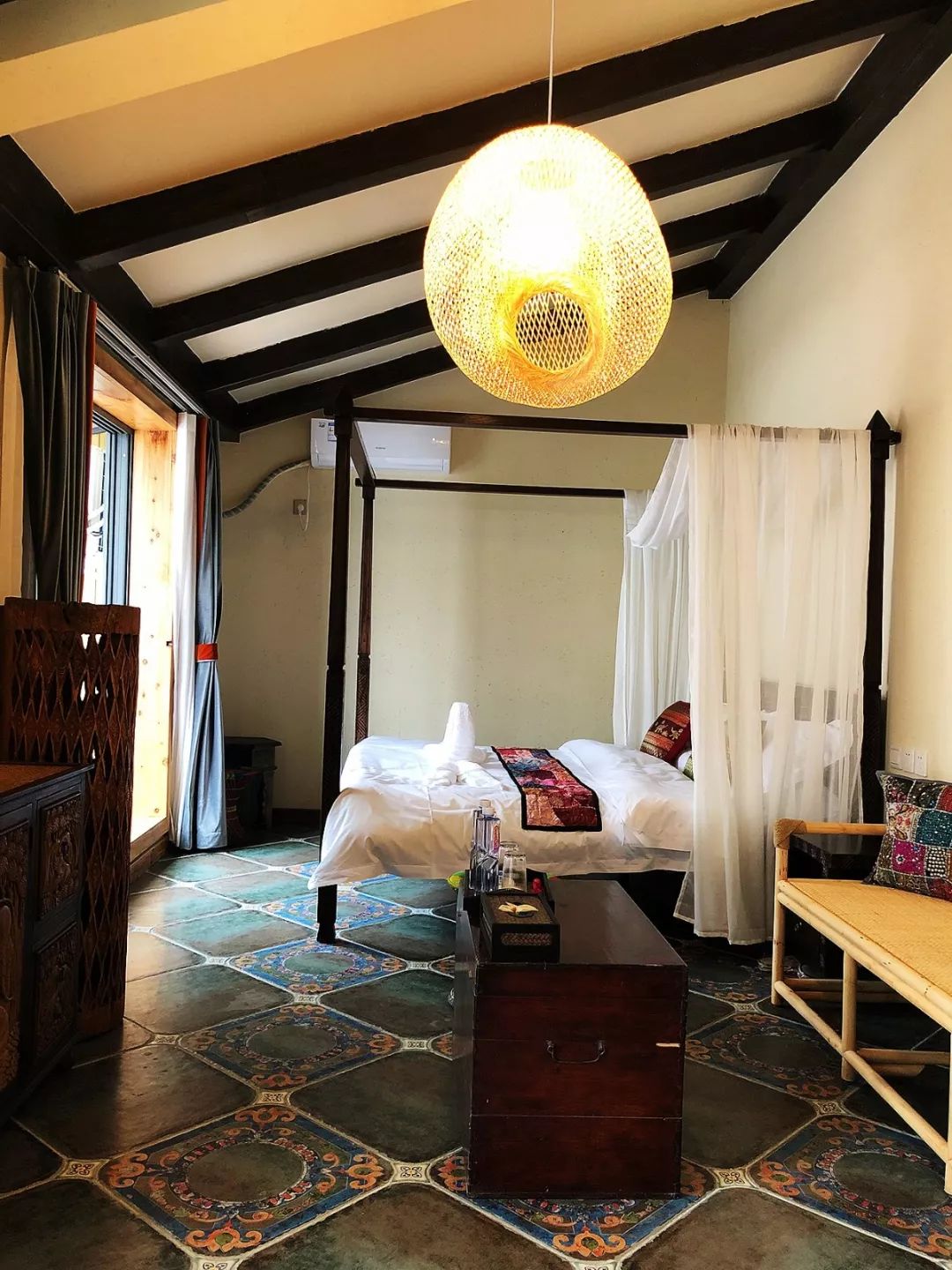 春节住哪里？水灵妹儿为你奉上都江堰最全住宿攻略，快来这里过一个幸福团圆年~