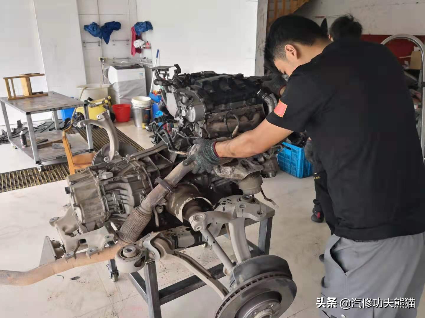 奥迪a6l烧机油1000公里烧多少正常,老a6l烧机油严重