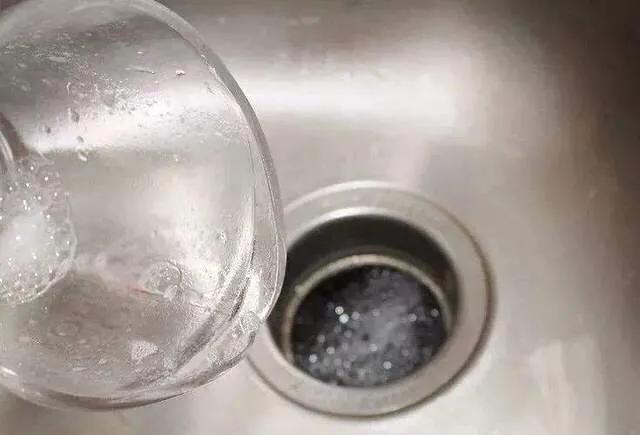 小苏打的妙用去污渍,小苏打的妙用大全洗锅