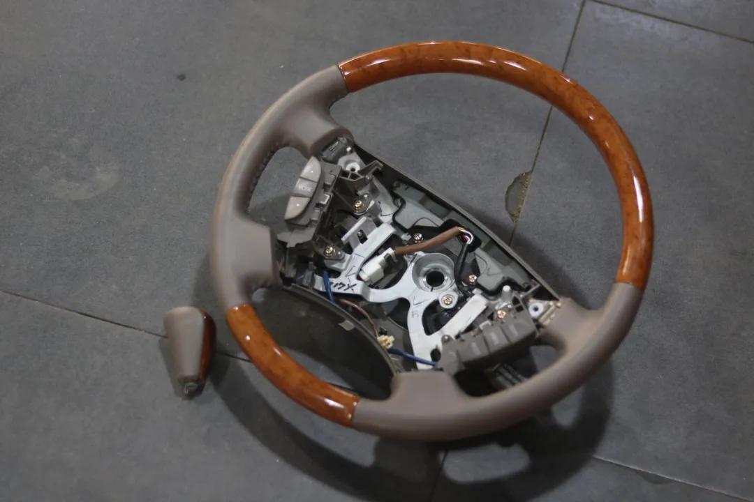 老车翻新：翻新05年残破的雷克萨斯LS430，百万老车，满血复活